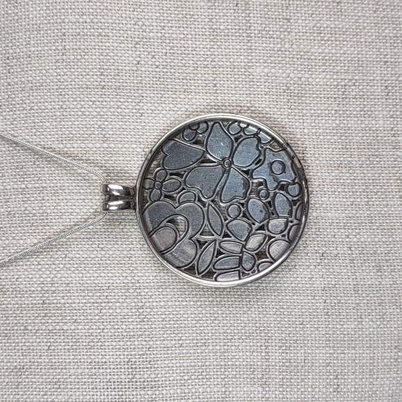 Multi Color Enamel Floral/Silvertone Necklace - Picture 4 of 7